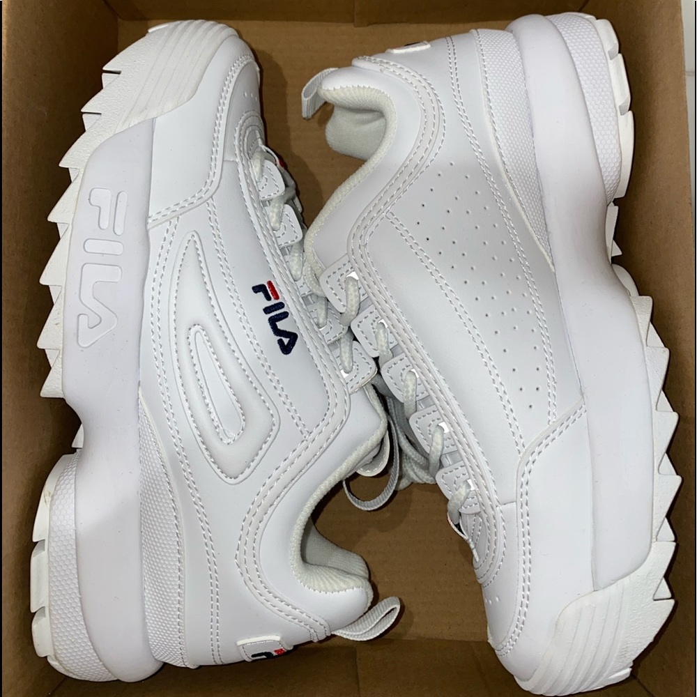 Fila Distributor II